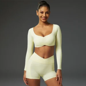 Berry Sculpt Long Sleeve - Solia Shorts Ivory