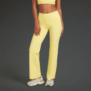 Flarely Leggings - Pale Butter